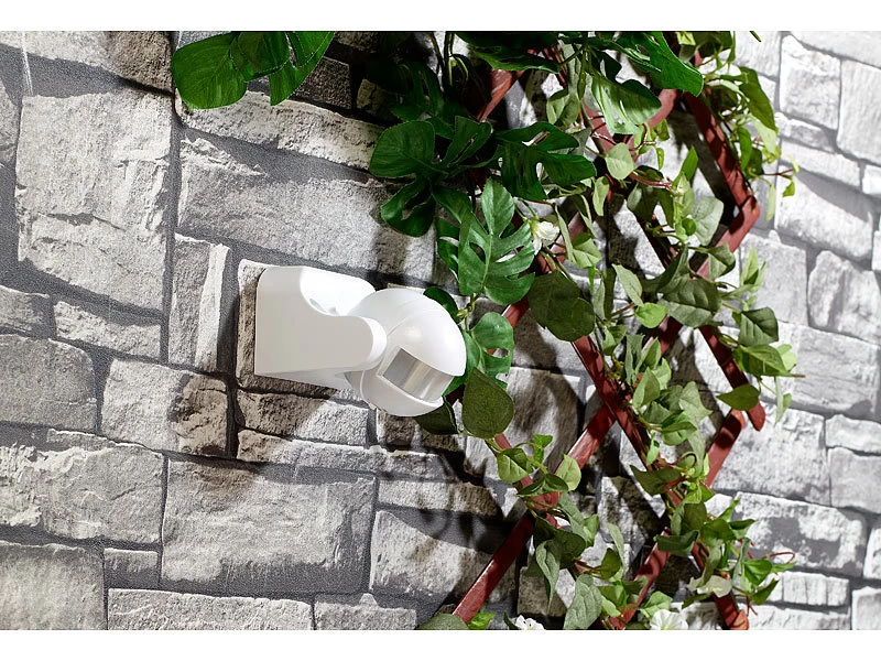 Revolt Bewegungsmelder Außen:Vertikal Schwenkbarer 180°-PIR-Bewegungsmelder, 230 V, IP44 – Bild 2