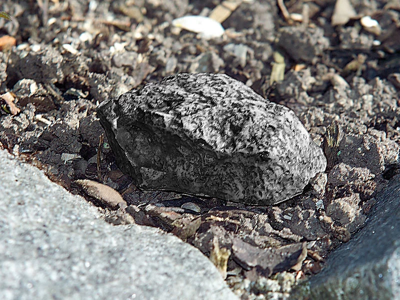 Lunartec Schlüsselversteck:Geheimversteck In Steinoptik, Für Schlüssel, Caches U.v.m. – Bild 3